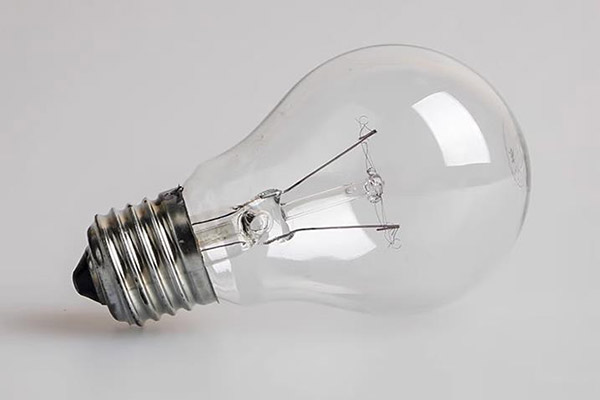 鎢絲燈有什么優勢？鎢絲燈和LED燈哪個好？