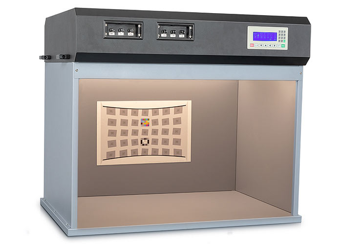 標準光源箱中F光源和A光源有什么不同？