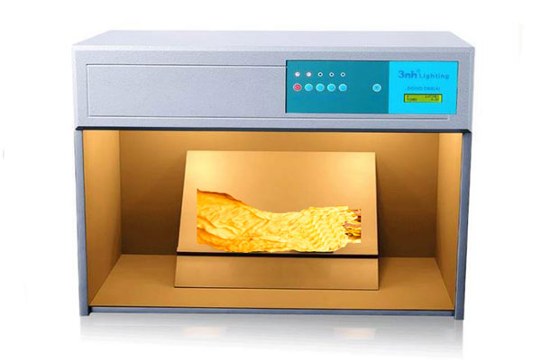 光源色溫對物體顏色明暗程度有什么影響？