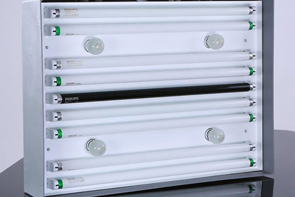 標準光源箱白熾燈